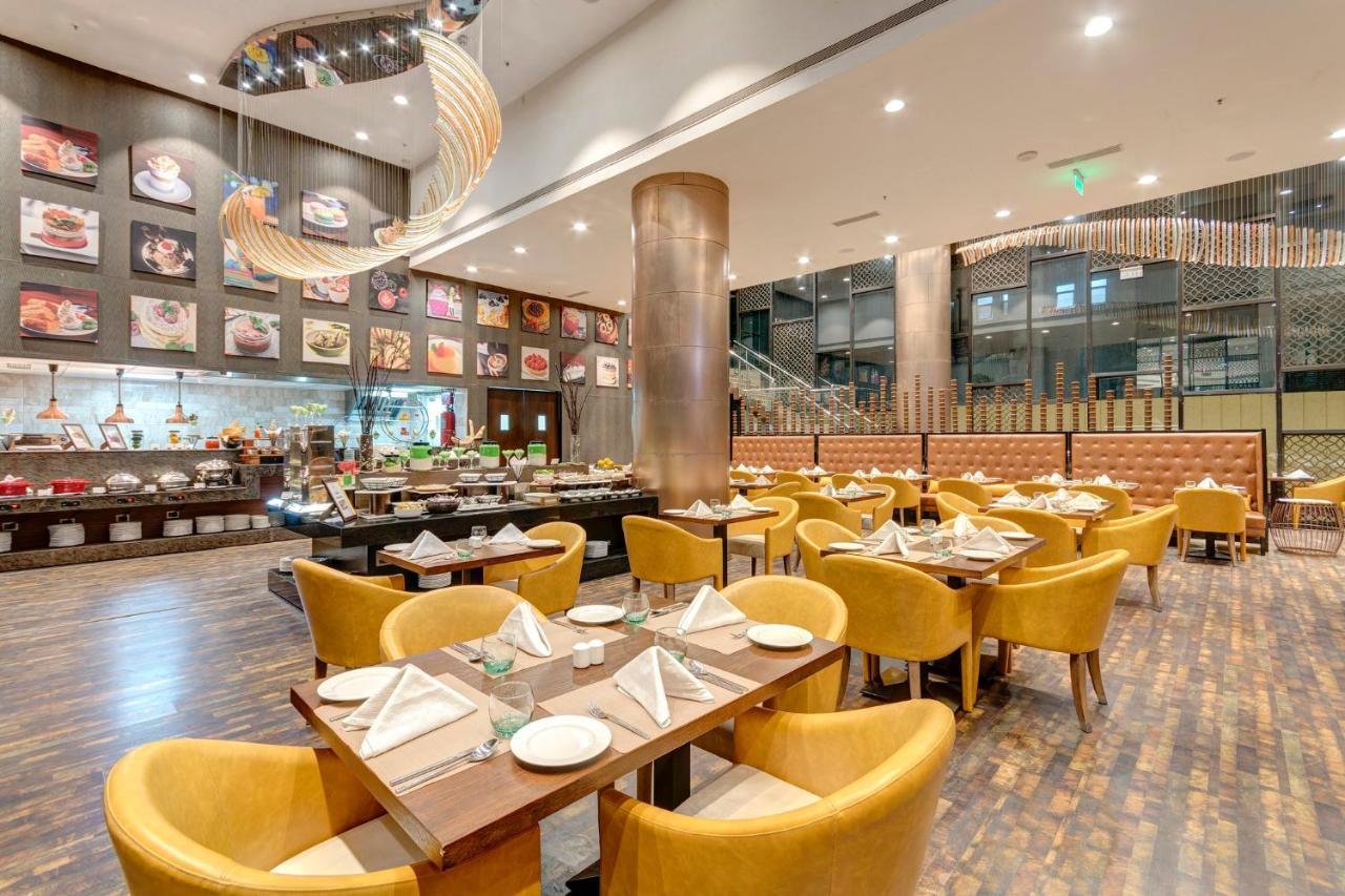 Holiday Inn Kolkata Airport By Ihg Exterior foto The Park, Hyderabad